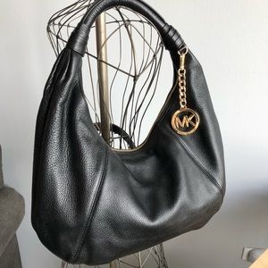 Michel Kors Hobo